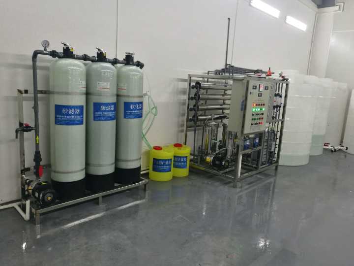1T/H  RO+EDI超纯水机